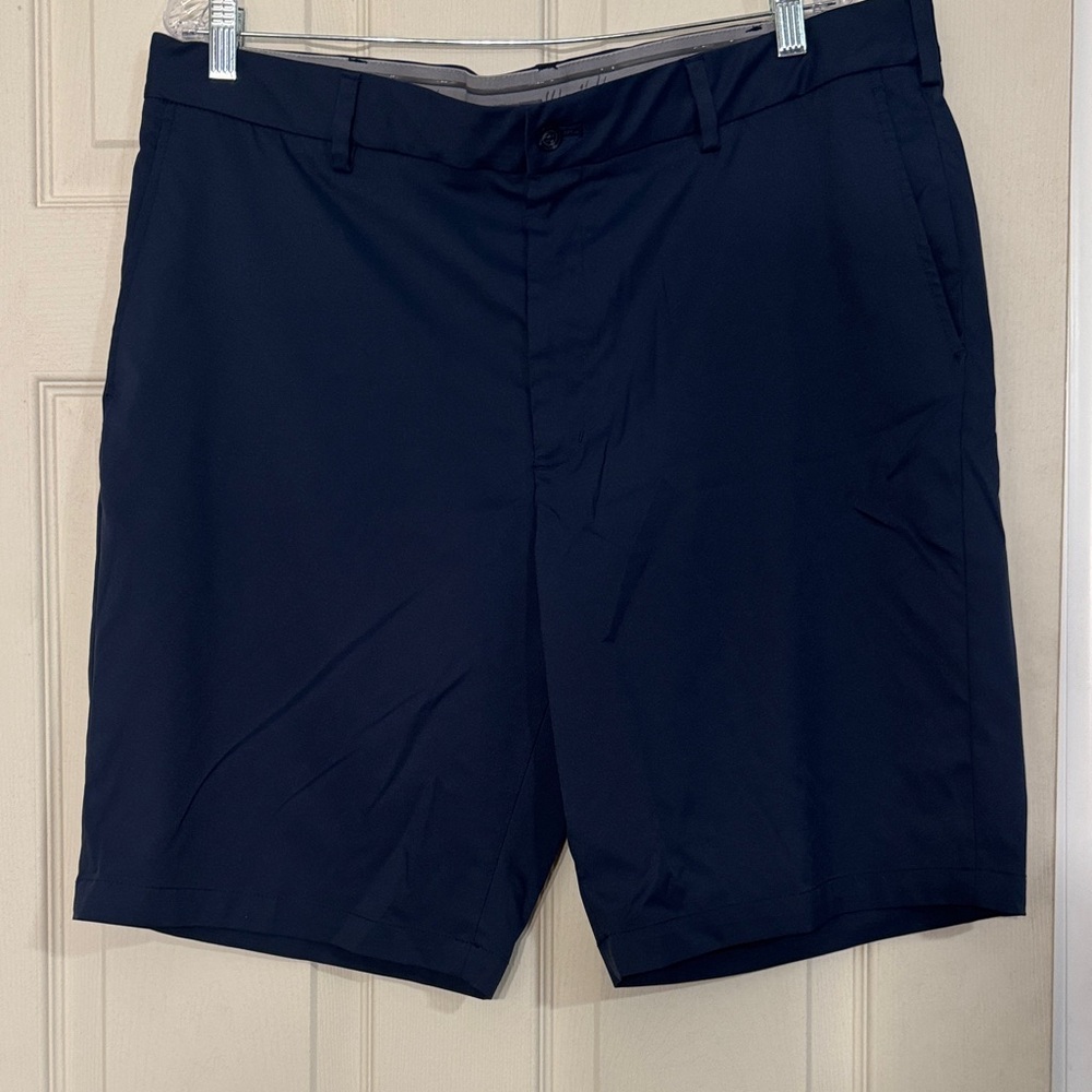Walter Hagen Men's Dark Blue Flat Front Golf/Athletic Shorts